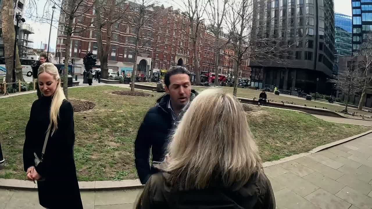 ⁣Hunting the Whisky Bandits 2025 1080p WEBRiP x264-DARKFLiX