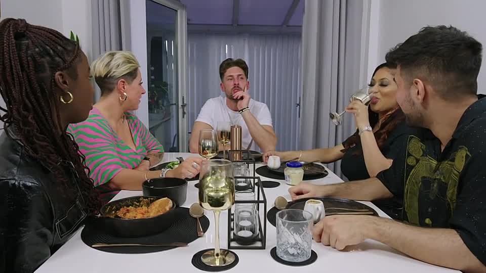 Come Dine With Me S2025E25