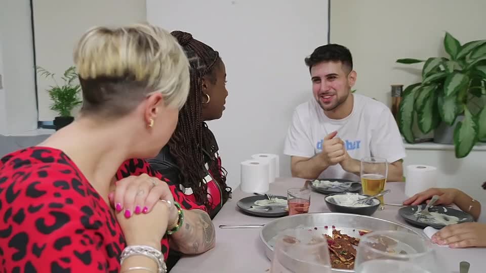 Come Dine With Me S2025E24