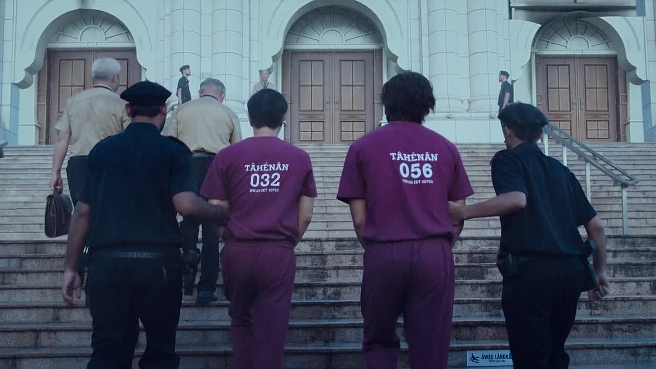 Wolf Hiding 2023 CHINESE HC ENG SUBS 1080p BluRay x264 AAC5 1-