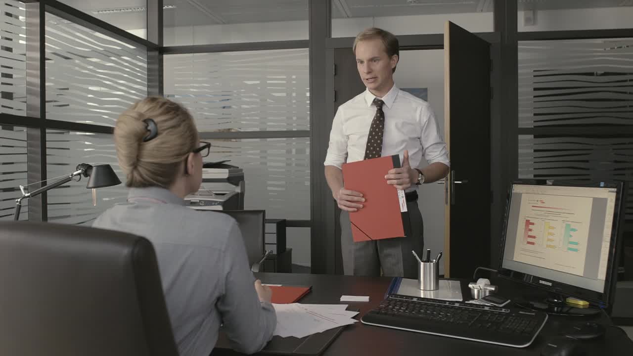 ⁣Crime d Amour 2010 FRENCH 1080p WEBRip x264