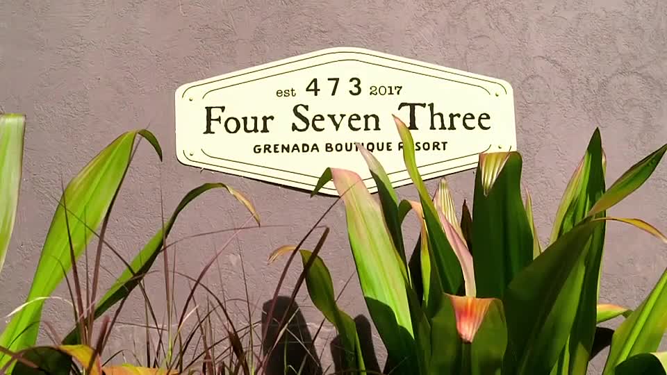 Around The World In First Class S01E02