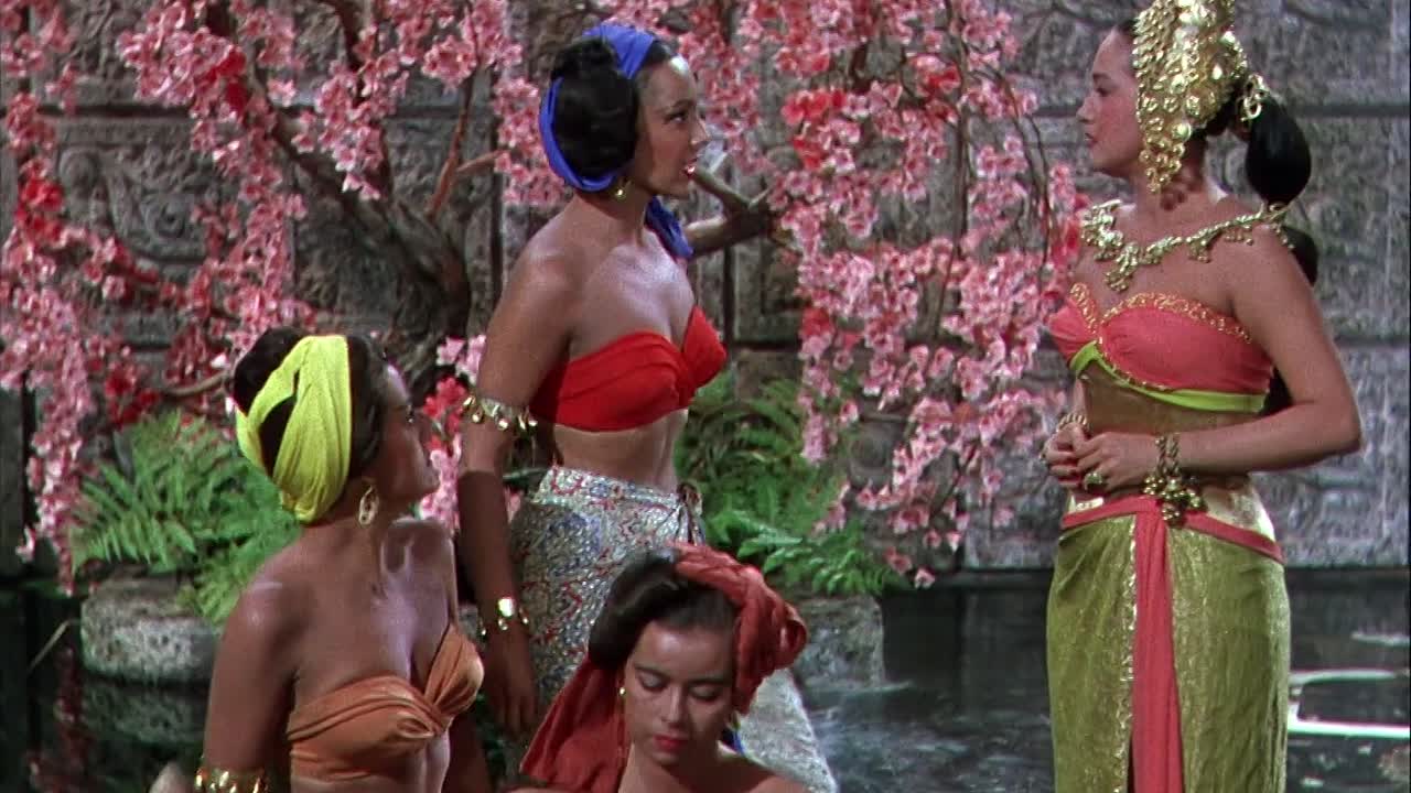 Road To Bali 1952 1080p BluRay x264-[YTS LT]