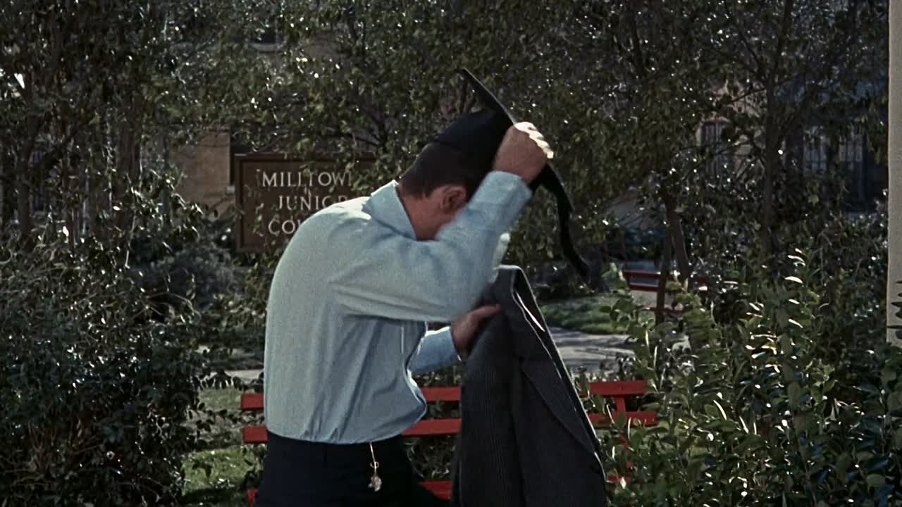 ⁣The Ladies Man 1961 REPACK 1080p BluRay x264 AAC-