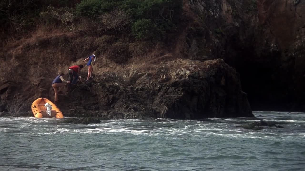 ⁣Humanoids From The Deep 1980 1080p BluRay x264-[YTS AG]