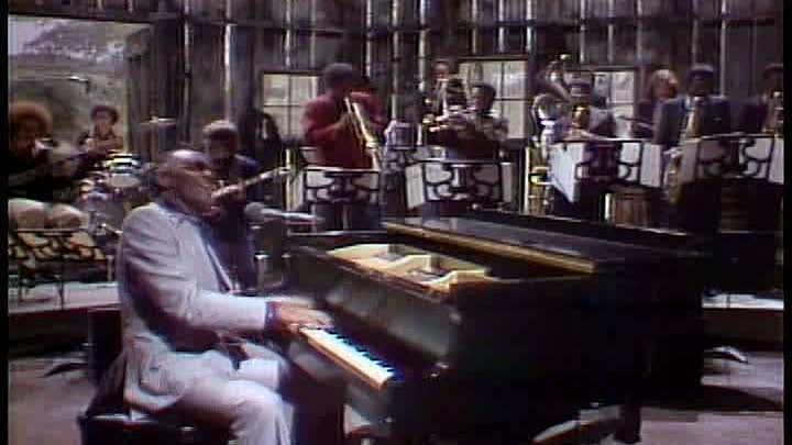 ⁣Saturday Night Live - S03E05 - Ray Charles (host), comedian Franklyn Ajaye (11-12-1977)