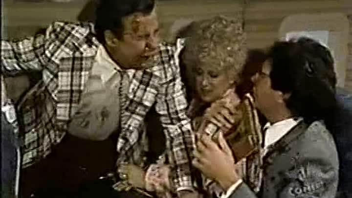 Saturday Night Live - S12E19 - Garry Shandling, Los Lobos