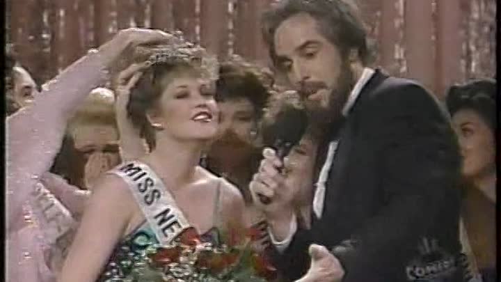 ⁣Saturday Night Live - S14E09 - Melanie Griffith, Little Feat