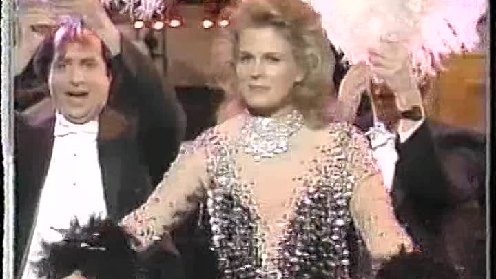 Saturday Night Live - S15E20 - Candice Bergen, The Notting Hillbillies