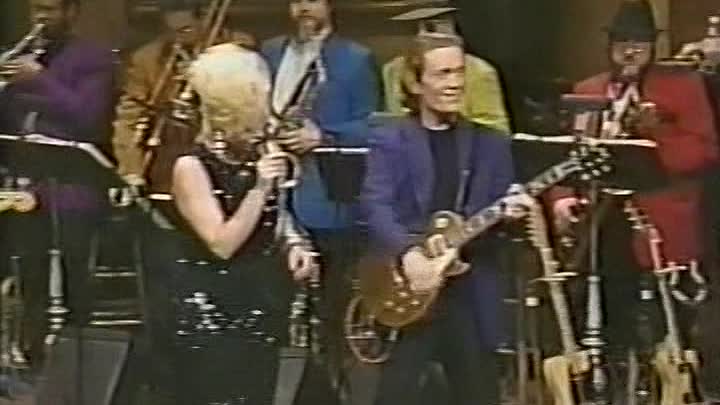 Saturday Night Live - S17E16 - Mary Stuart Masterson, En Vogue