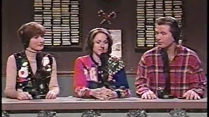 ⁣Saturday Night Live - S24E09 - Alec Baldwin, Luciano Pavarotti, Vanessa Williams