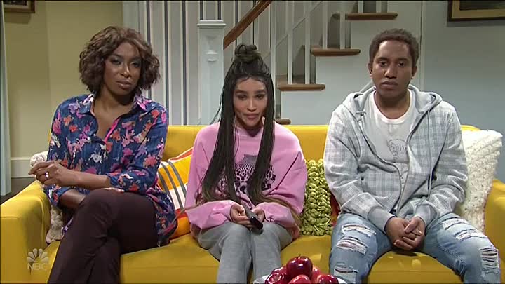 Saturday Night Live S47E15 Zoe Kravitz and Rosalia HDTV x264-CRiMSON