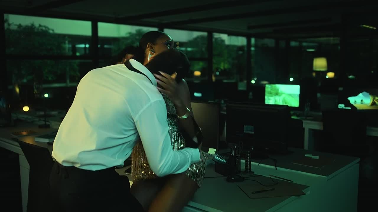 O Lado Bom de Ser Traida 2023 BRAZILIAN HC ENG SUBS 1080p WEBRip x264 AAC5 1-