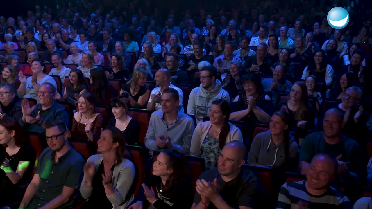 04 Teilnehmer- oder Ehrenurkunde¿! ¦ Bastian Bielendorfer (1080p_25fps_H264-128kbit_AAC)