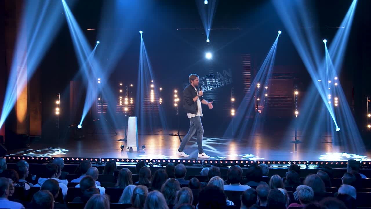 09 Die La-Ola-Welle für Christen ¦ Bastian Bielendorfer (1080p_25fps_H264-128kbit_AAC)