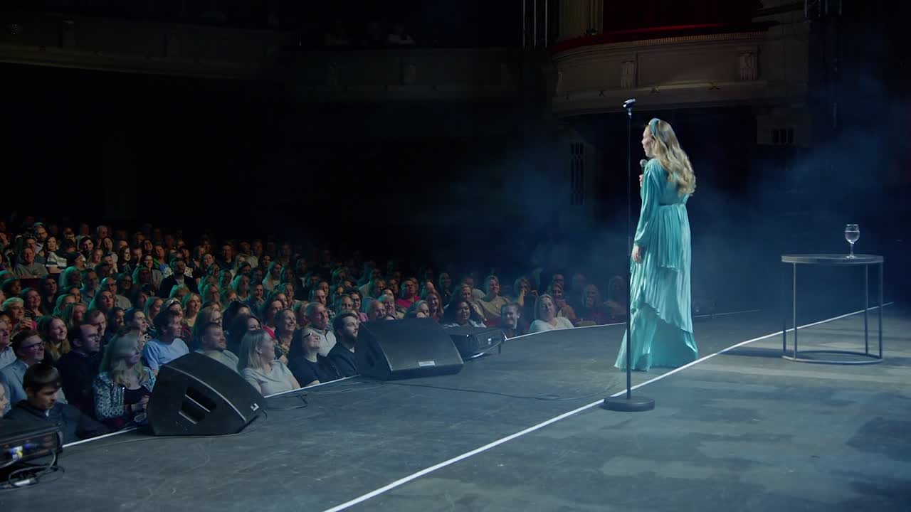 Katherine Ryan Missus 2022 1080p WEBRip x264 AAC-