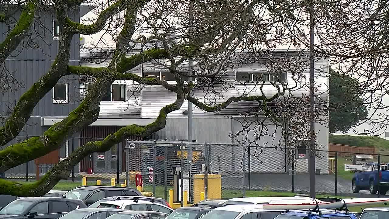 ⁣Crime Beat S06E16 -Wish I Could Hold You