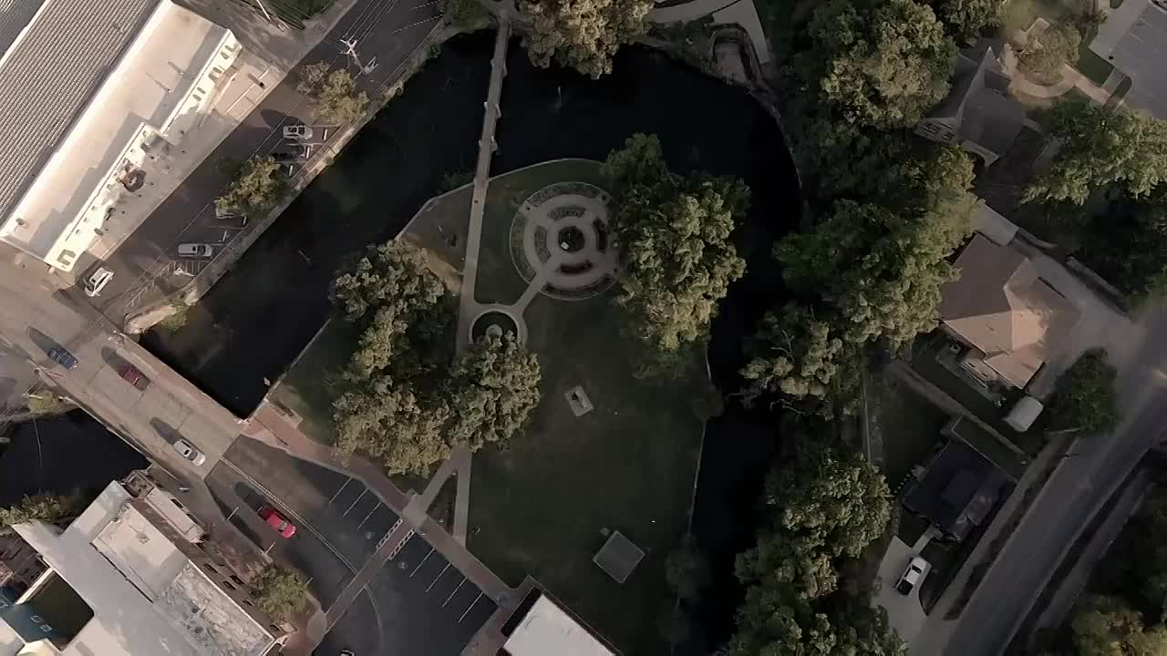 Fatal Family Feuds S02E07 -Hell On The Range