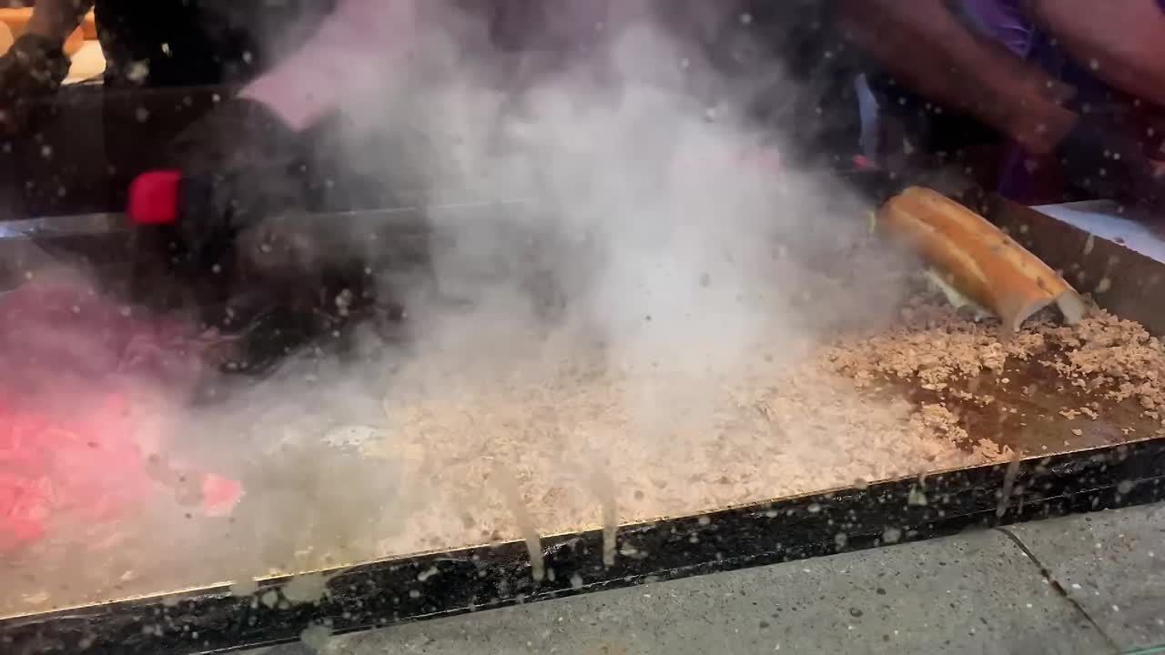 ⁣Rookie Cop and Justin Timberlake Not in #NSYNC (1080p_24fps_H264-128kbit_AAC)