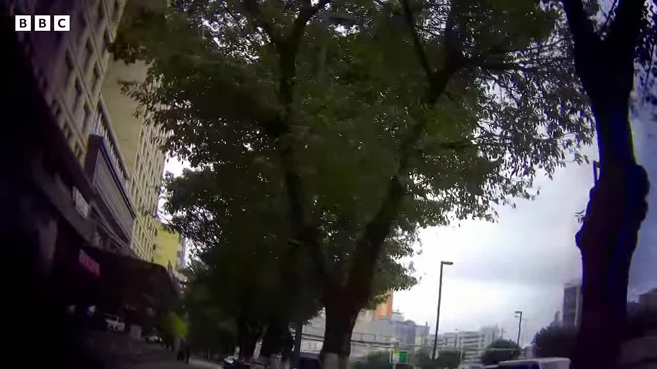 Make Me Perfect -Manufacturing beauty in China