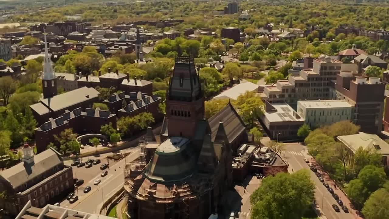 Howard Hughes -The American Icarus