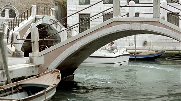 Le Guignolo 1980 FRENCH BDRip x264 AAC-Wawacity bz