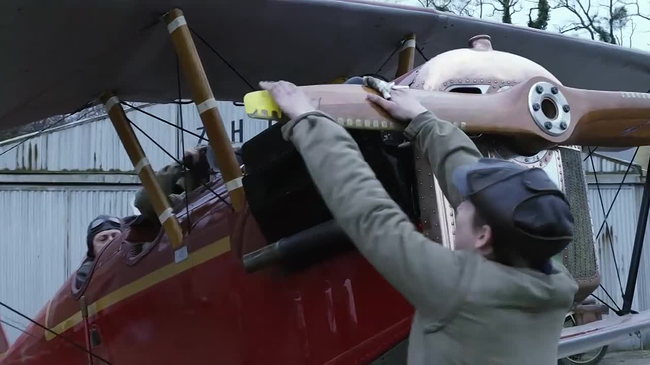 ⁣La Jeune Fille et les Loups 2008 FRENCHWEBRip x264 AAC