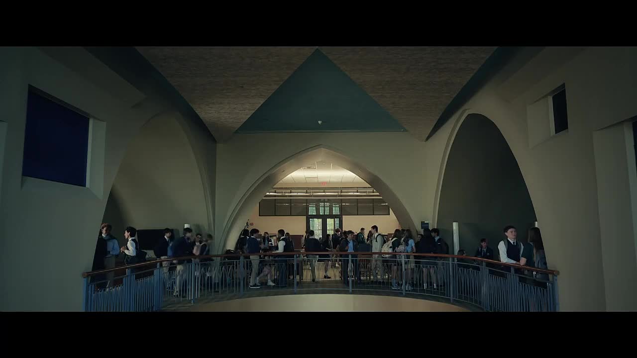 Your Friends and Neighbors S01E05