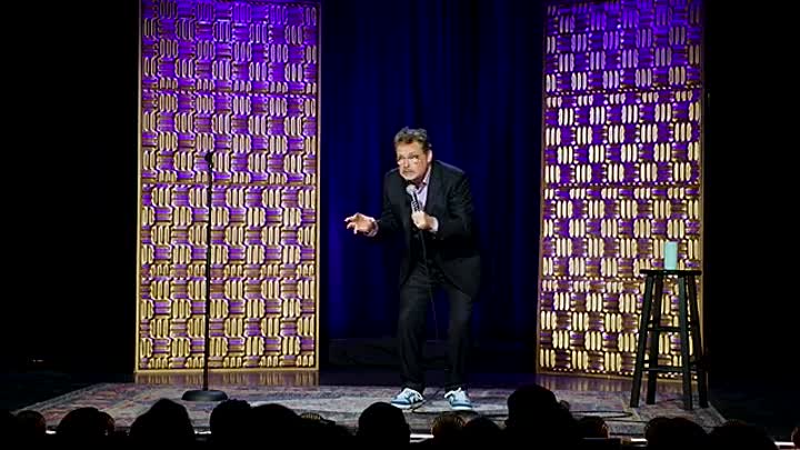 ⁣Kick-Start Spring Cleaning With Fresh Comedy