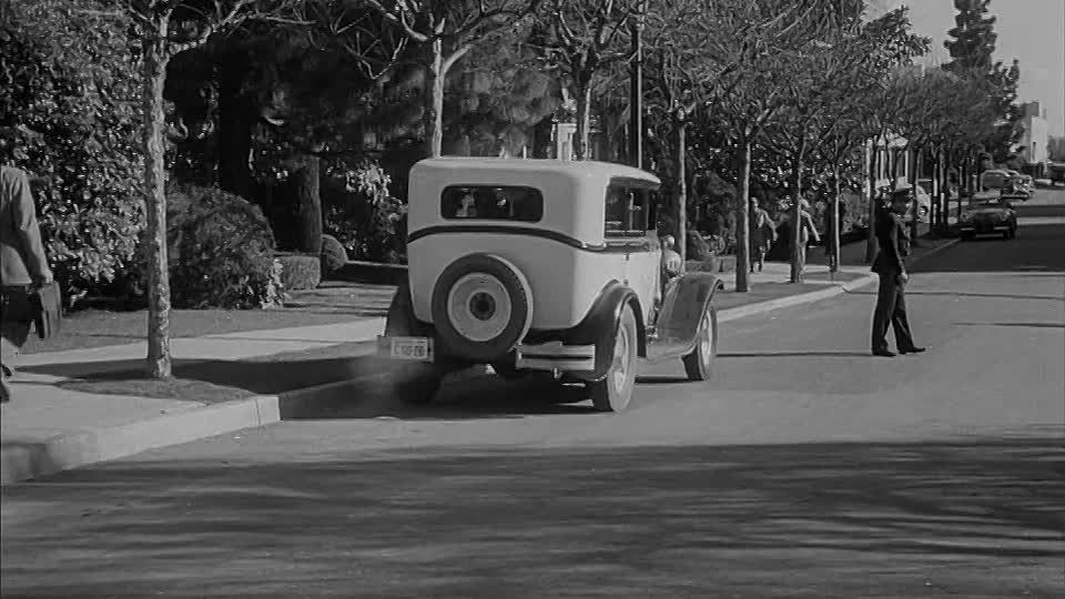 The Bullfighters 1945 720p BluRay x264 AAC-