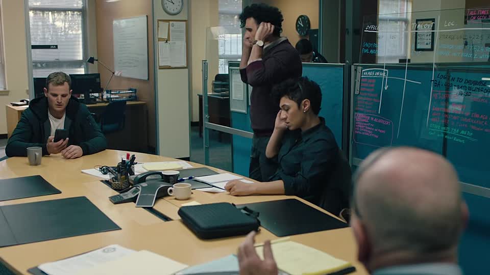 The Secrets She Keeps S01E06