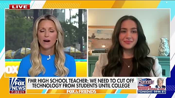 ⁣Fed-up teacher quits giving a shocking warning