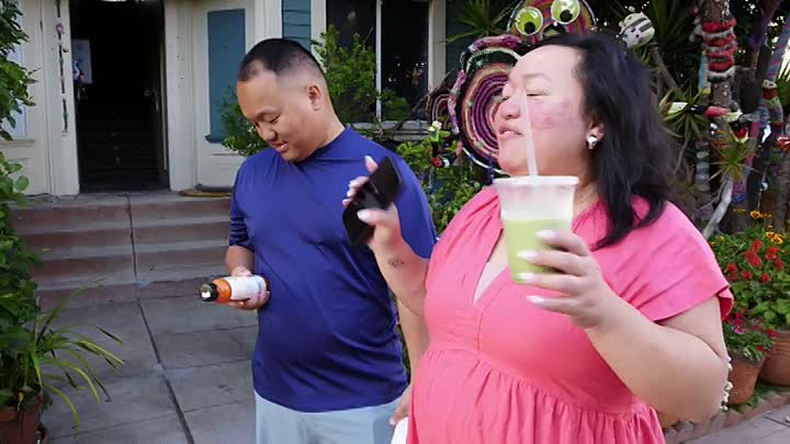 Dr. Pimple Popper Breaking Out S01E05