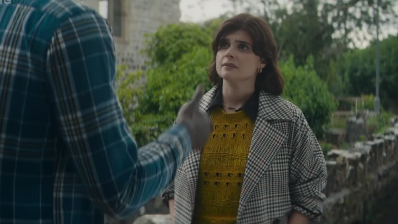 Death Valley S01E03 (2025)