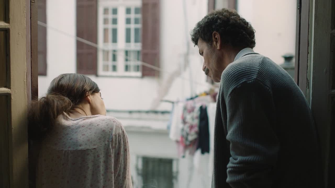 The Blue Caftan 2022 ARABIC HC ENG SUBS 1080p BluRay x264 AAC5 1-