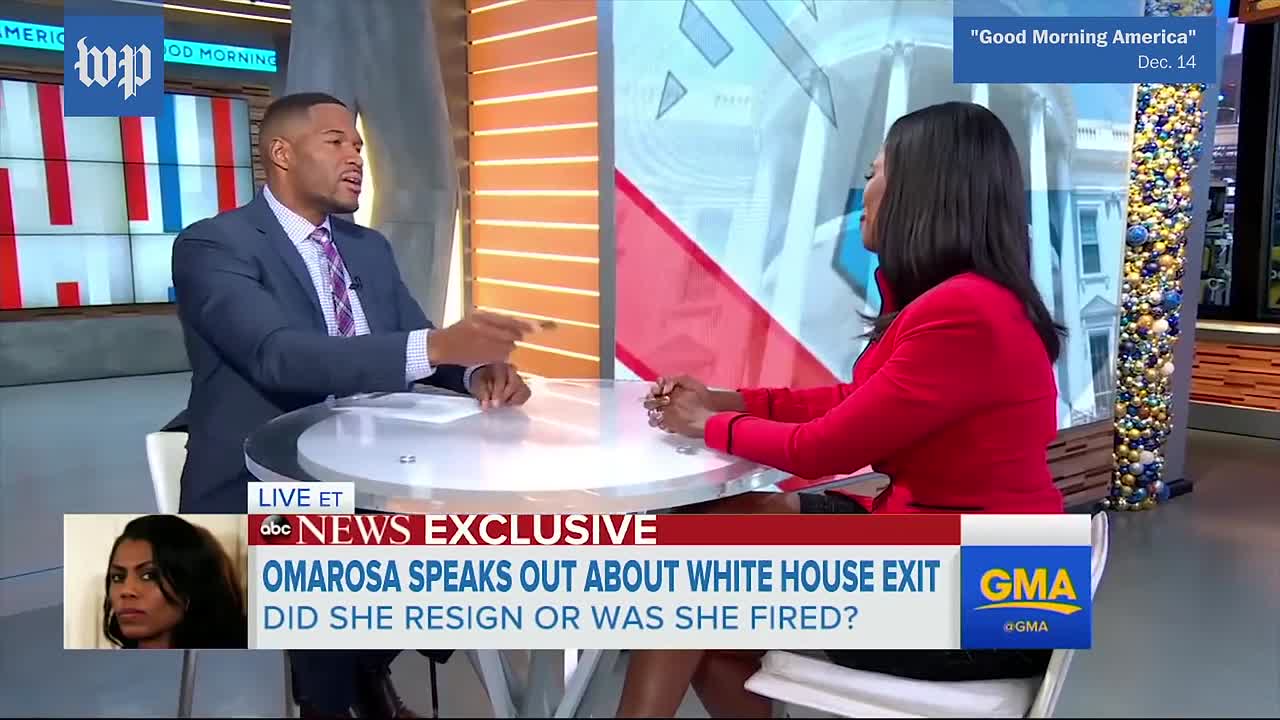 SNL wishes you a 'Merry Christmas' from the Trump White House