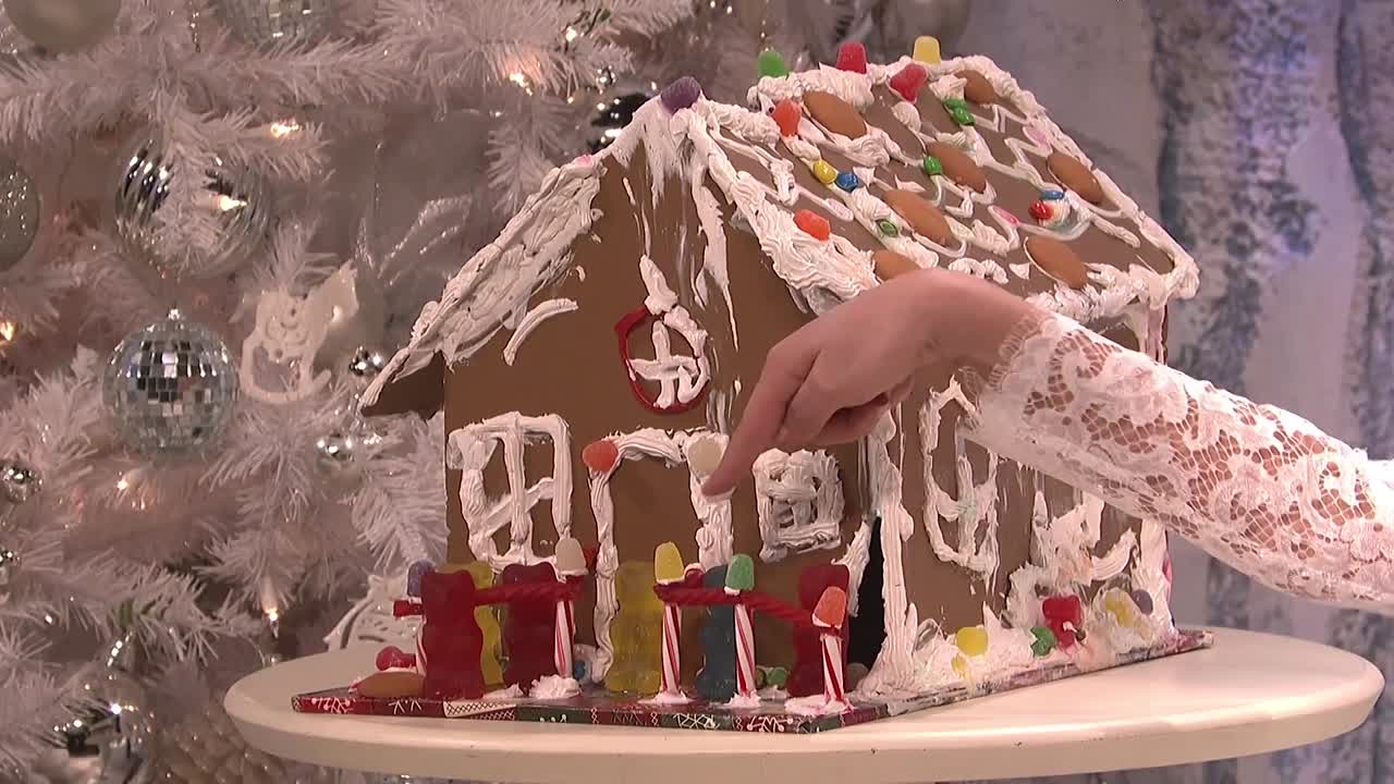 Waking Up with Kimye - Holiday Show