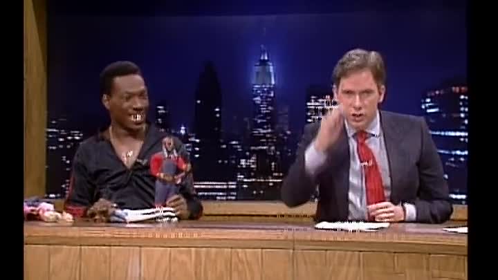 ⁣Weekend Update - Eddie Murphy on the Holidays' Hottest Dolls