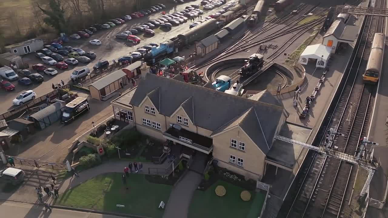 ⁣Secrets of Flying Scotsman S01E02