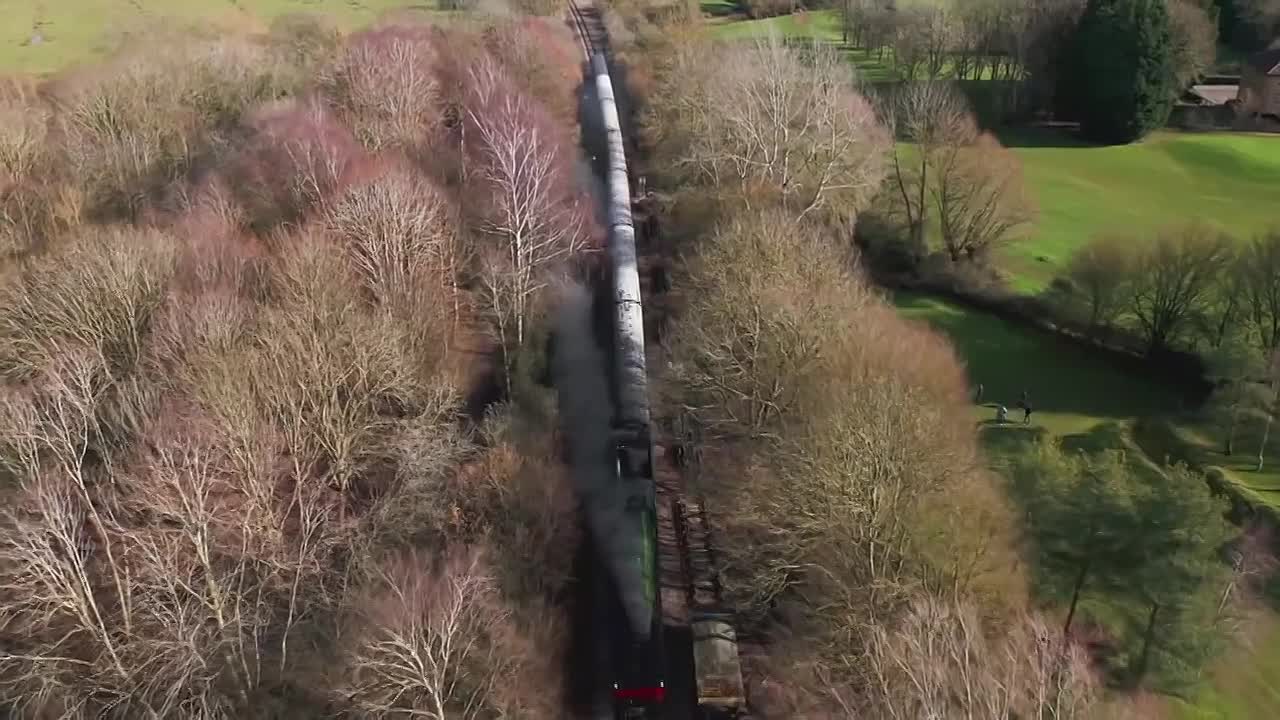 ⁣Secrets of Flying Scotsman S01E01