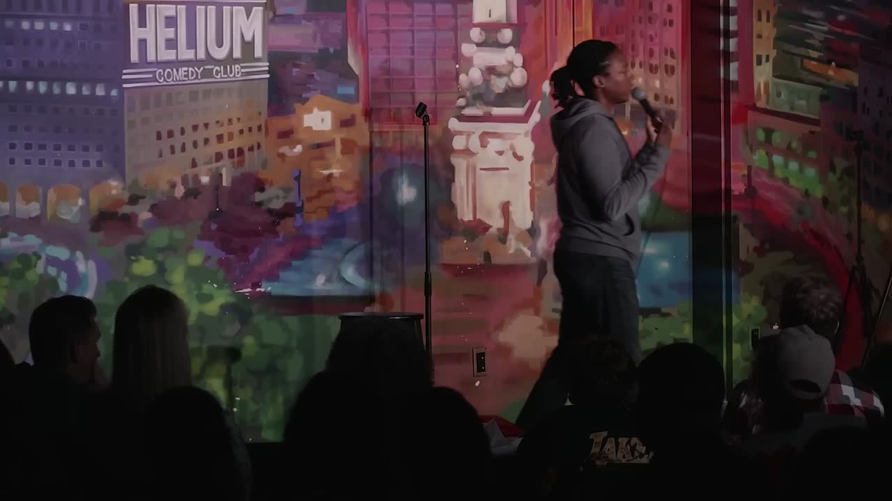 ⁣Did Sabrina Carpenter Cause NYC Mayor's Downfall¿ (1080p_24fps_H264-128kbit_AAC)