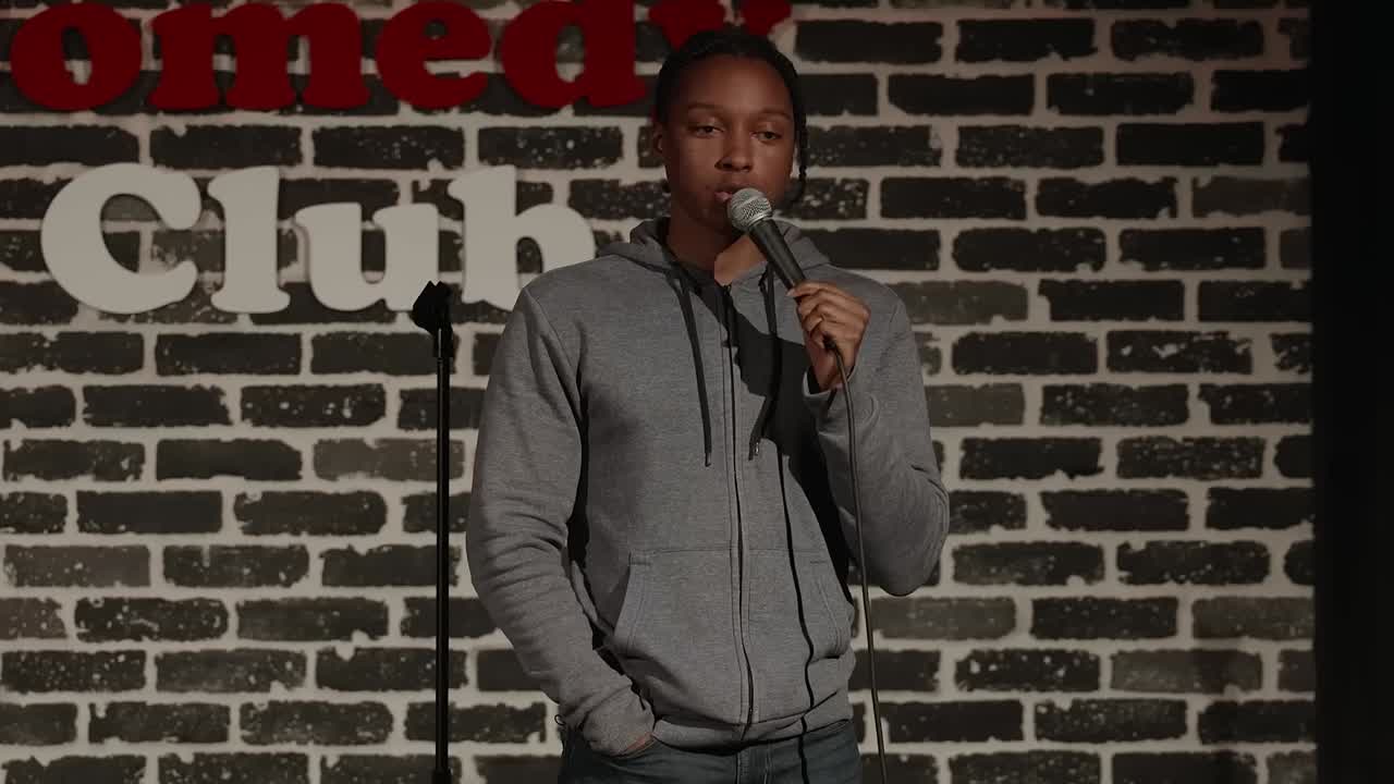 ⁣Josh Johnson’s 4th of July Half Hour (1080p_24fps_H264-128kbit_AAC)