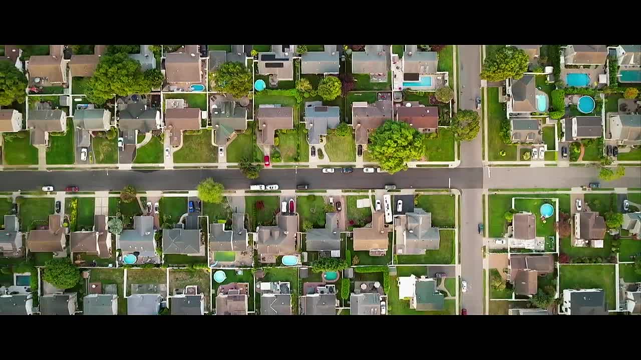 The Gilgo Beach Killer House of Secrets S01E01