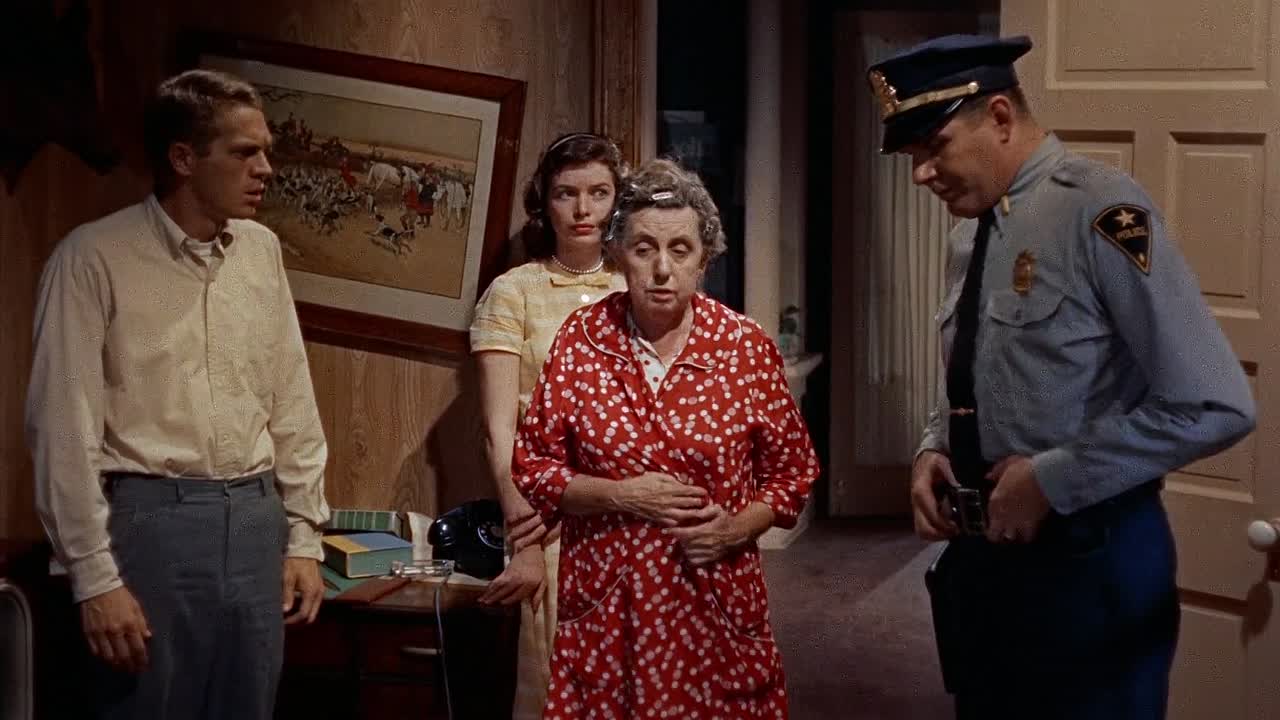 The Blob 1958 1080p BluRay x264-[YTS LT]