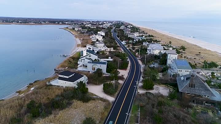 ⁣Extraordinary World With Jeff Corwin S01E04