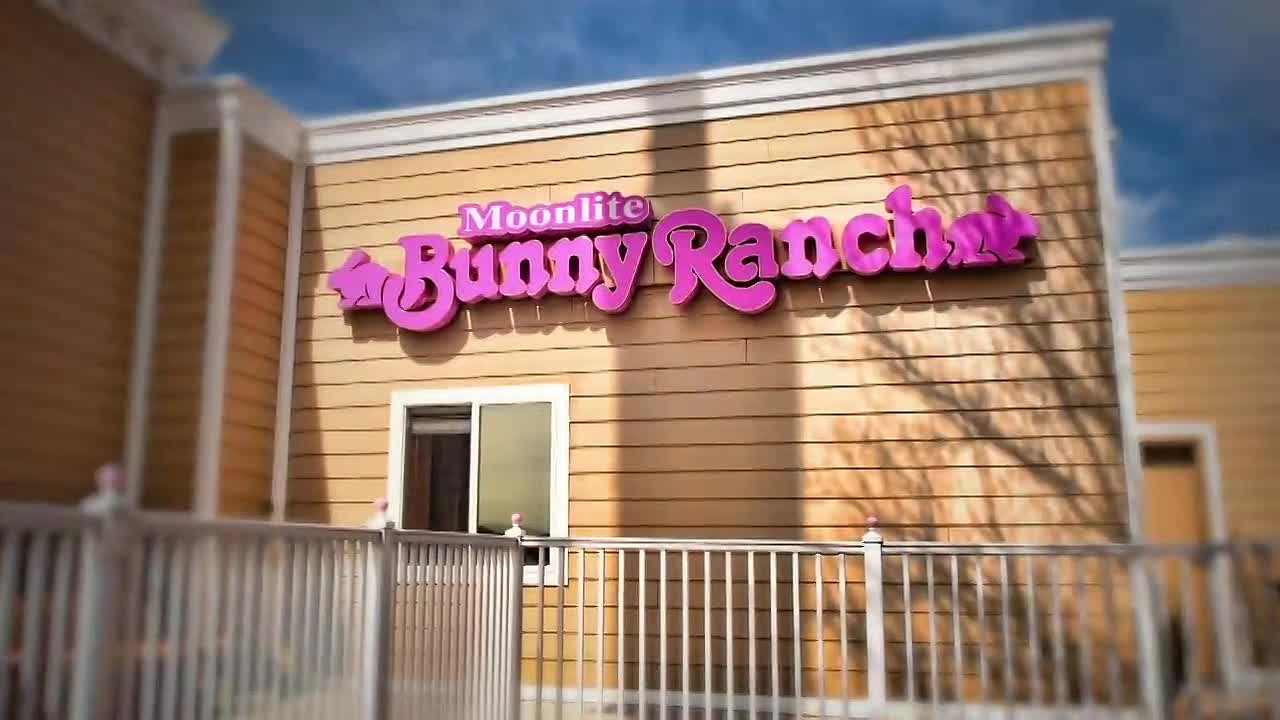 Secrets of the Bunny Ranch S01E02