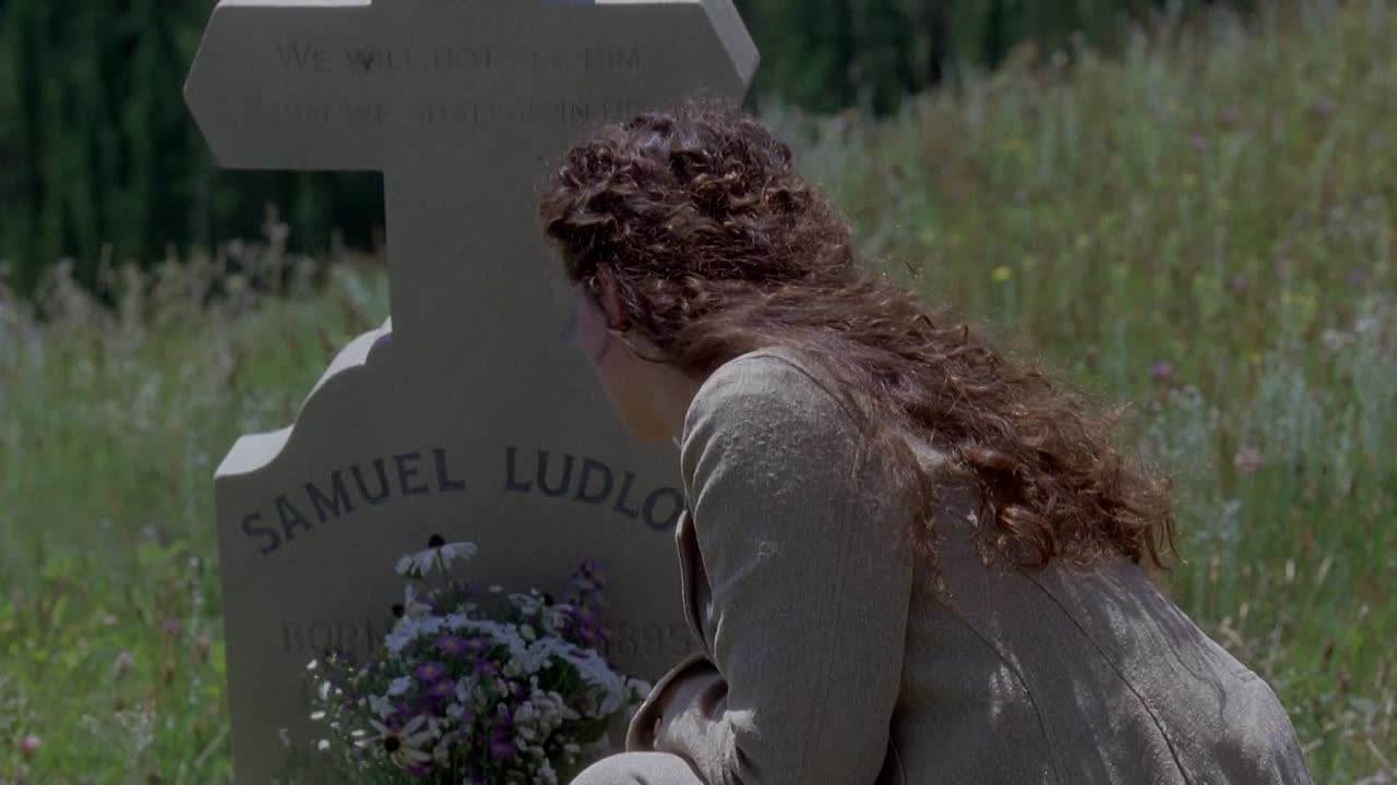 ⁣Legends of the Fall 1994 1080p BrRip x264 YIFY