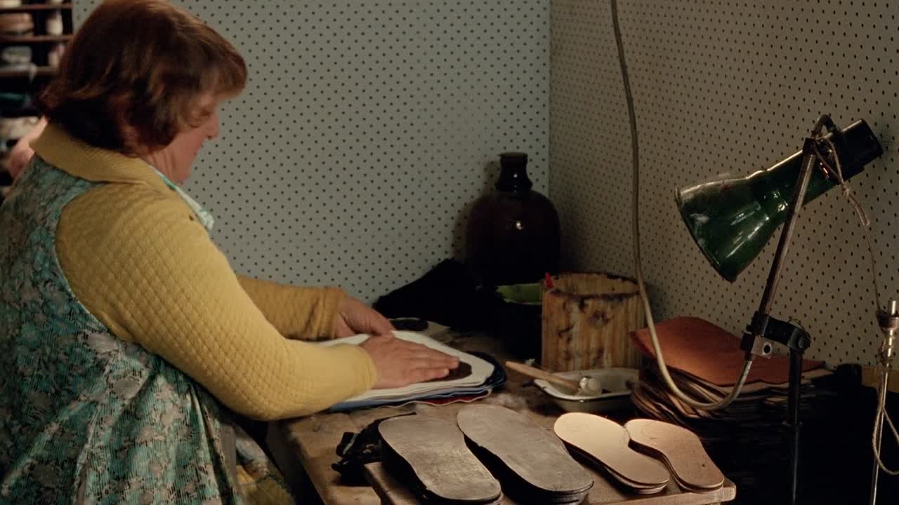 ⁣The Efficiency Expert 1991 1080p BluRay x264 AAC5 1-