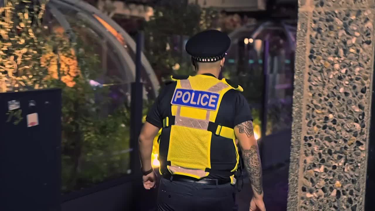 Night Coppers S03E06