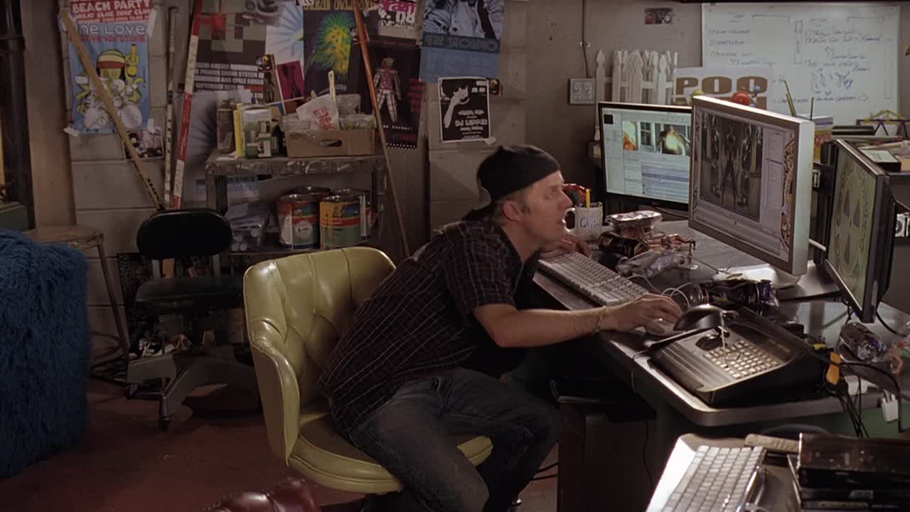 ⁣House Broken 2010 1080p BluRay x264 AAC5 1-